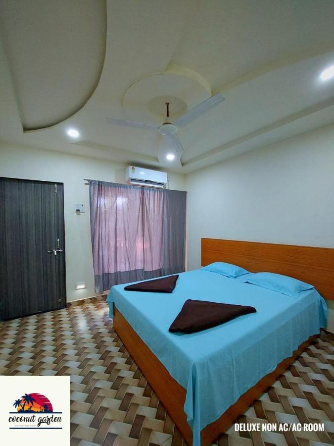 Coconut Garden Beach House Mālvan 外观 照片