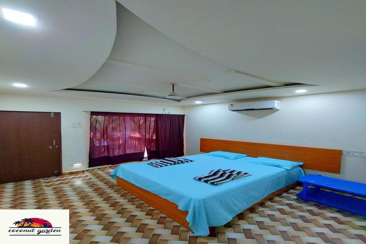 Coconut Garden Beach House Mālvan 外观 照片